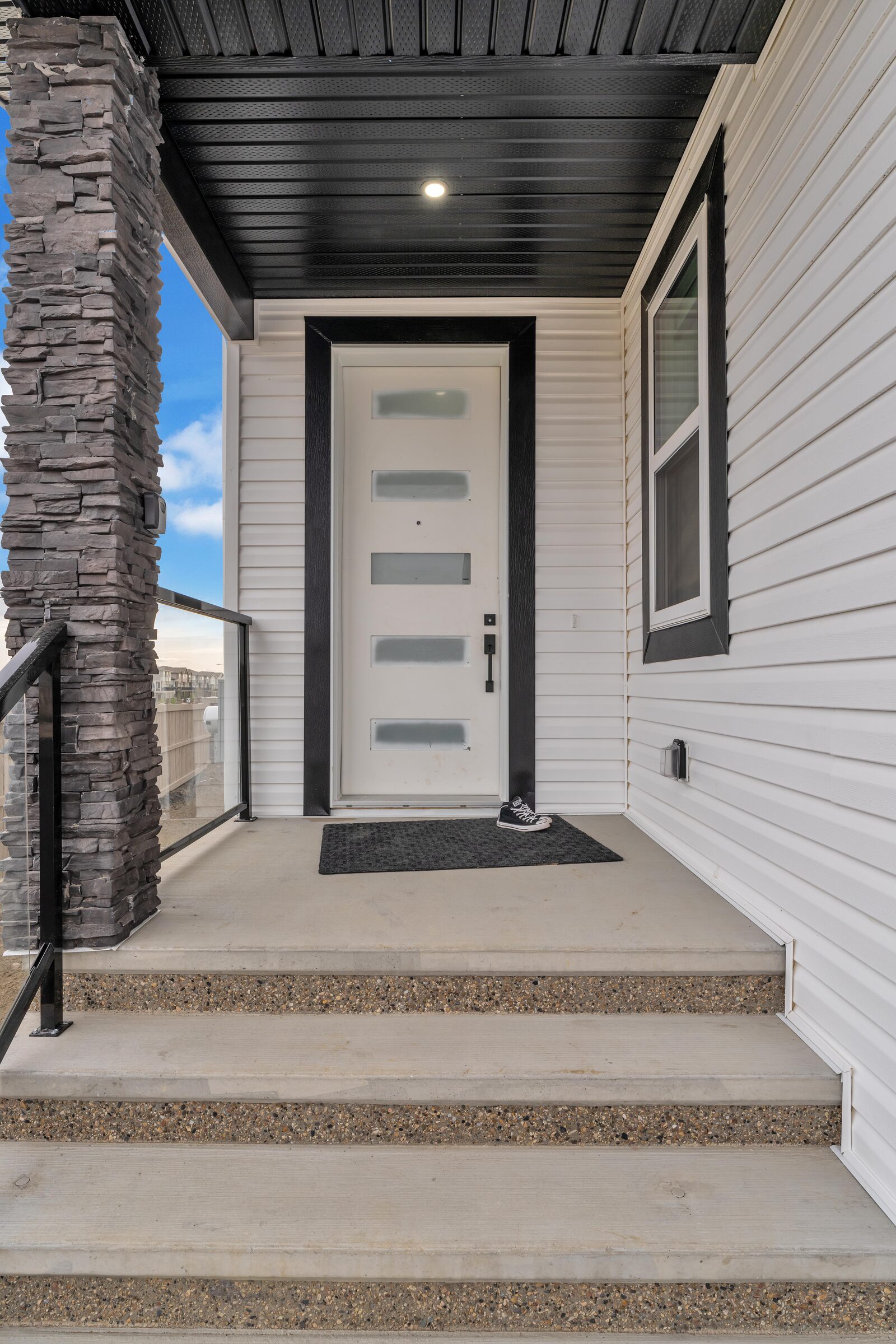 Two-storey entry foyer